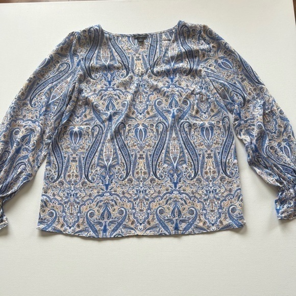 Ann Taylor Tops - Ann Taylor Women's Blouse‎ Blue Floral Size S Ruffle Long Sleeve Polyester🔥(Q)